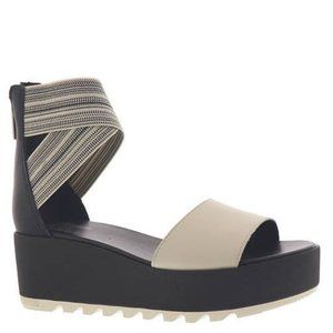 Sorel Cameron Flatform Ankle Strap Sandal - NWT